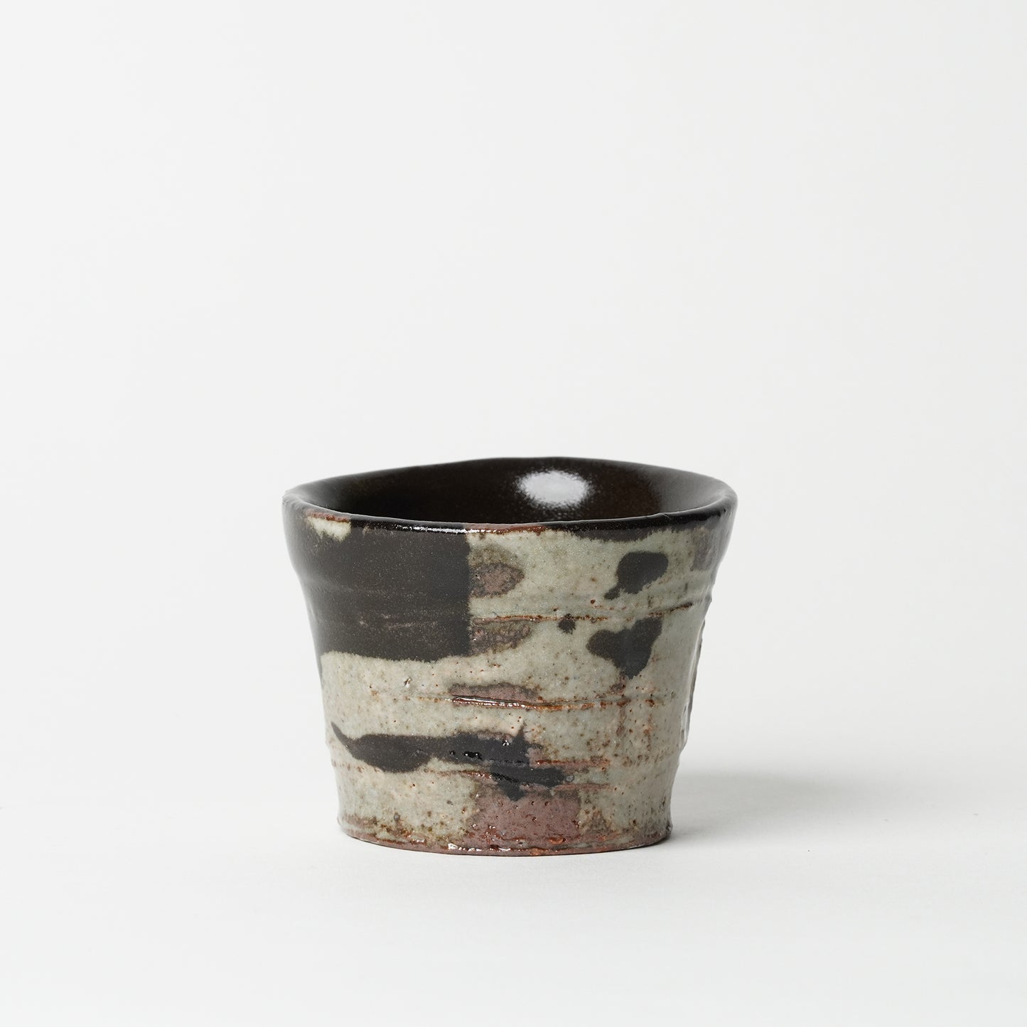 Junri Hamada Kuro Oribe Soba Choko Yunomi