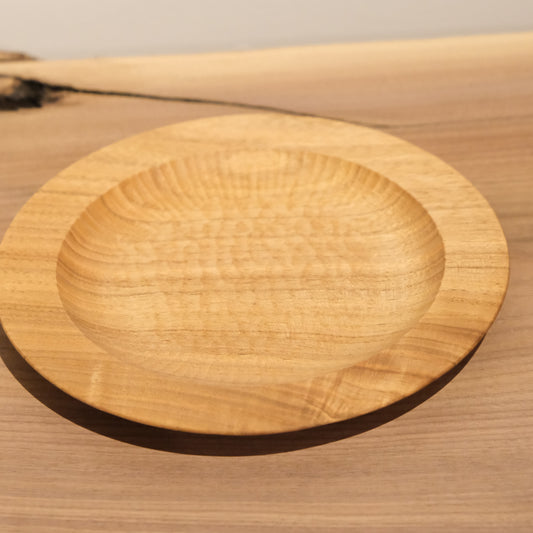 Yuki Ando  Bread Plate Walnut