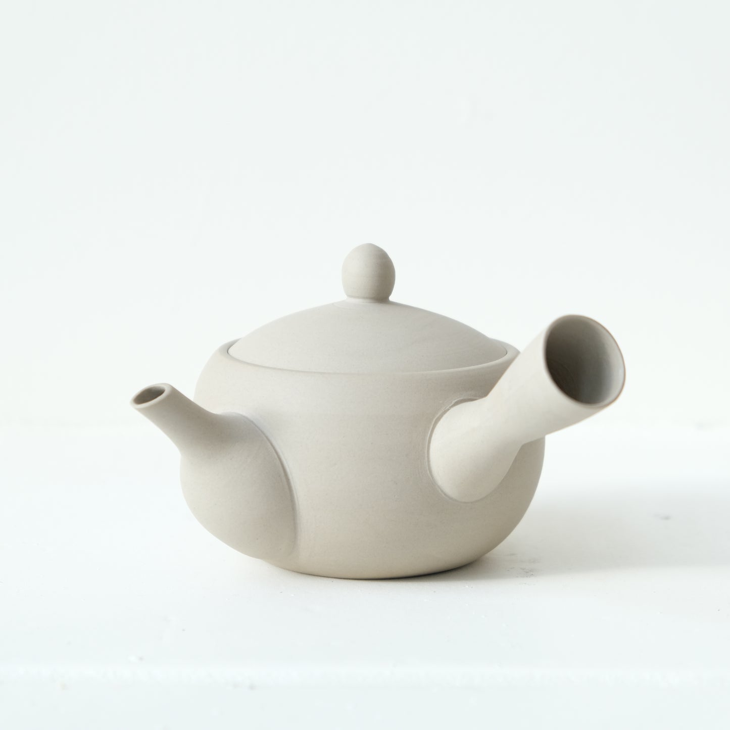 Nankei Tea Pot Large Sand