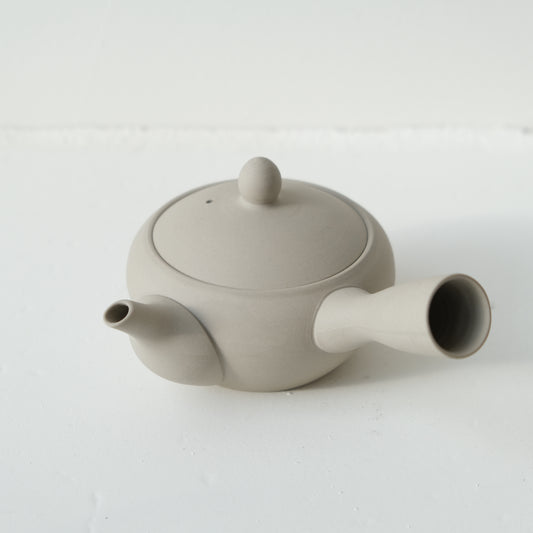 Nankei Tea Pot Medium Sand