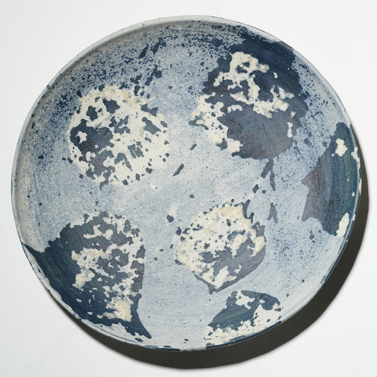 Nobuko Konno Large Round Plate Spot Blue