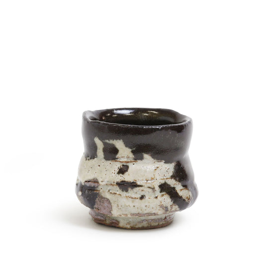 Junri Hamada Kuro Oribe Guinomi Sake Cup No.5